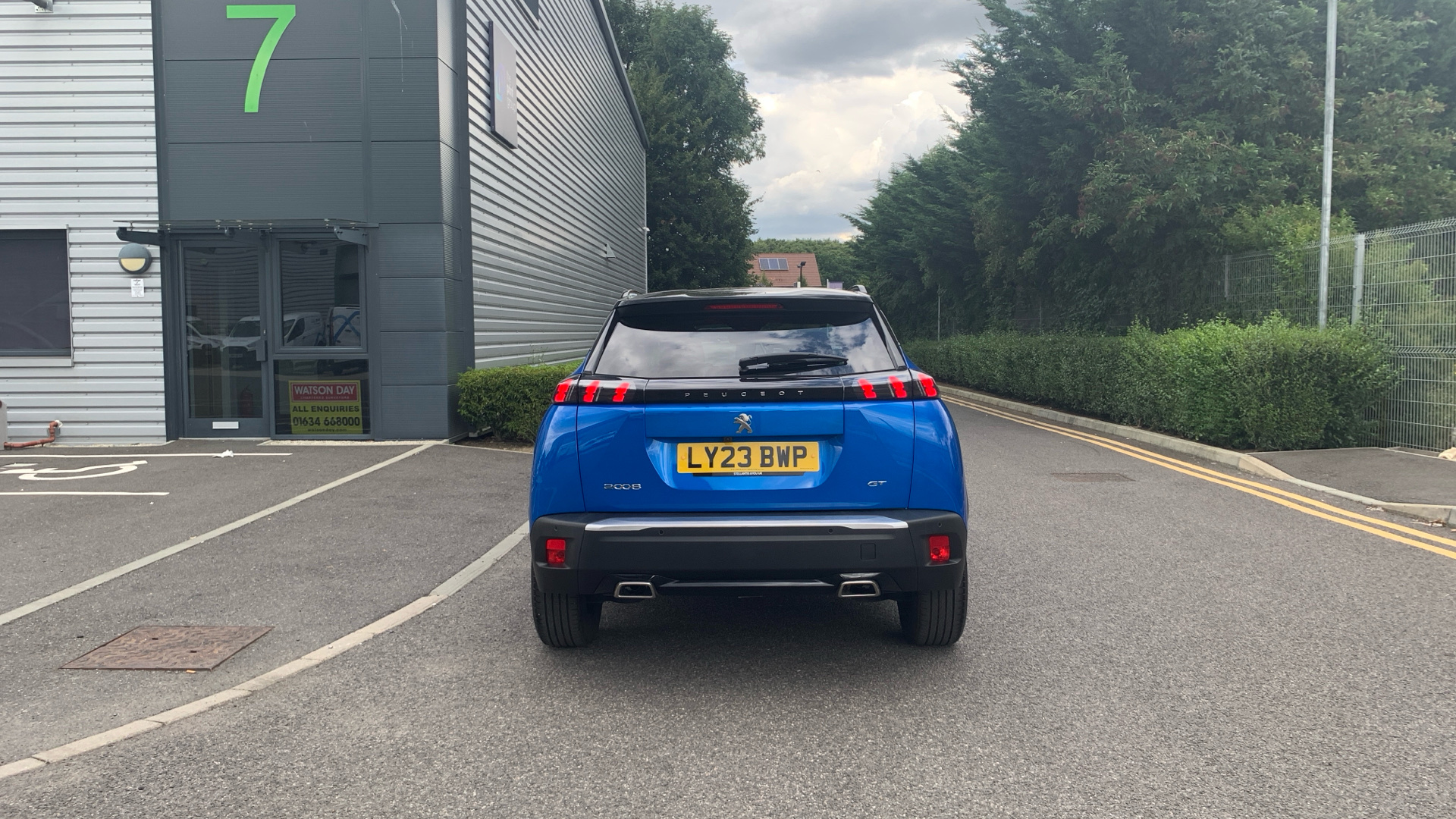 car image