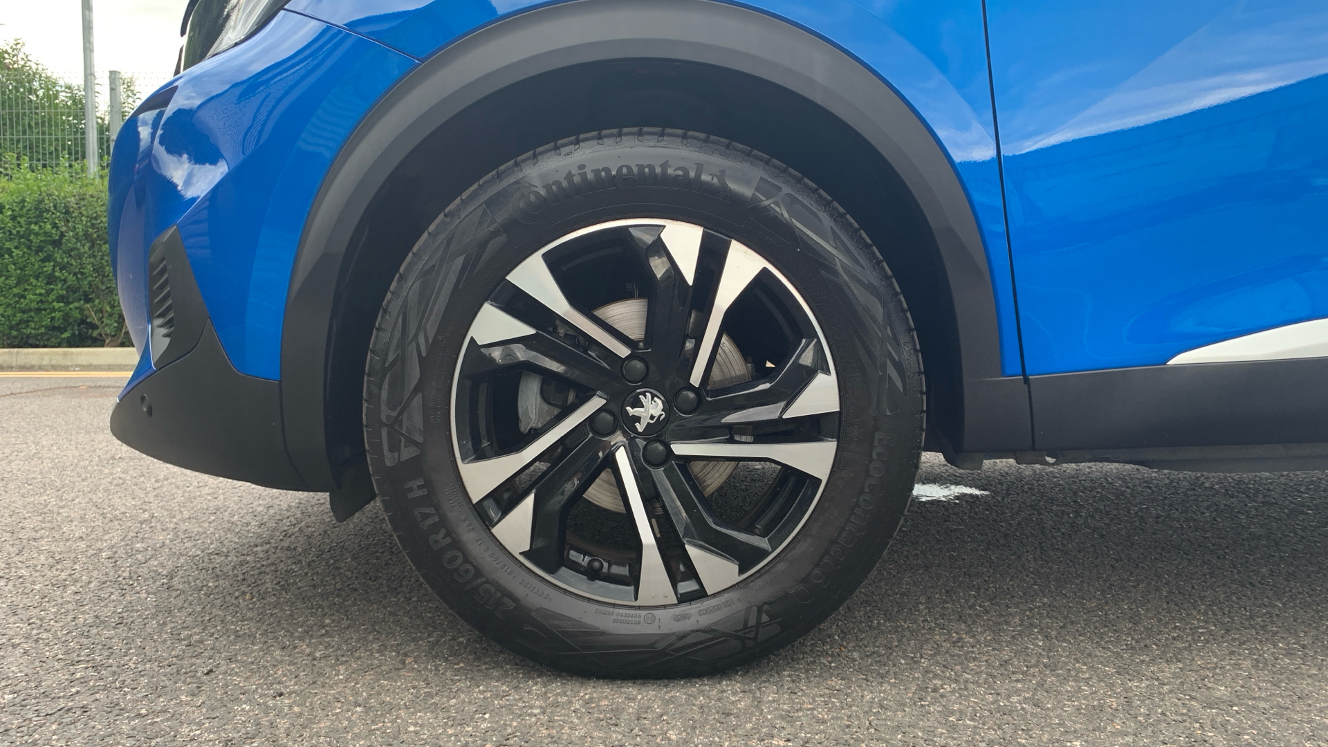car image