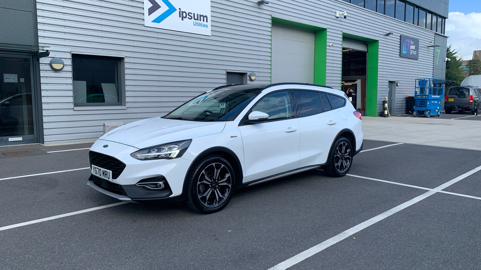 car image