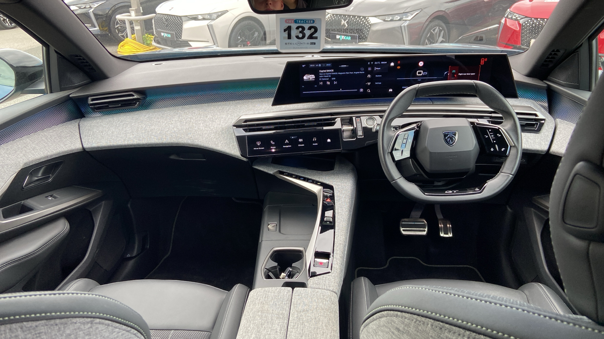 car image