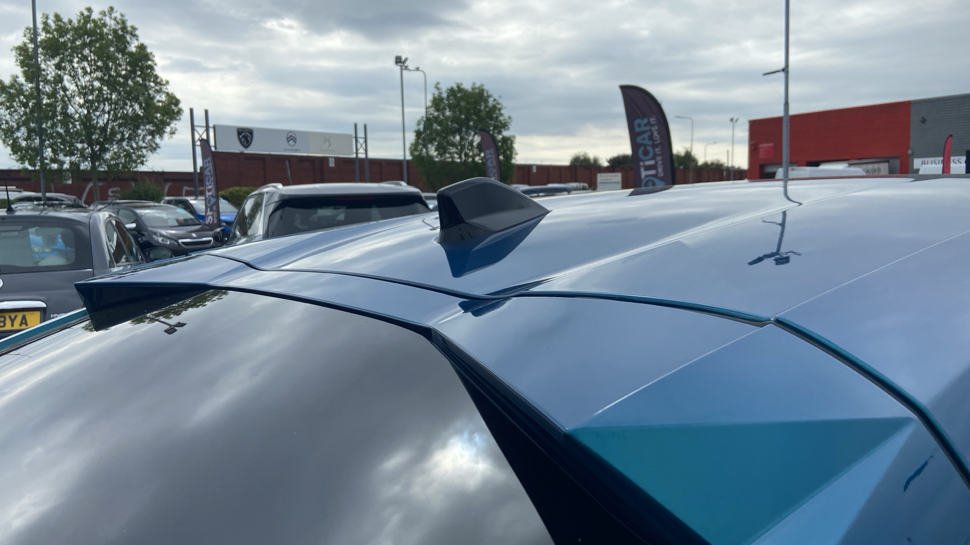 car image