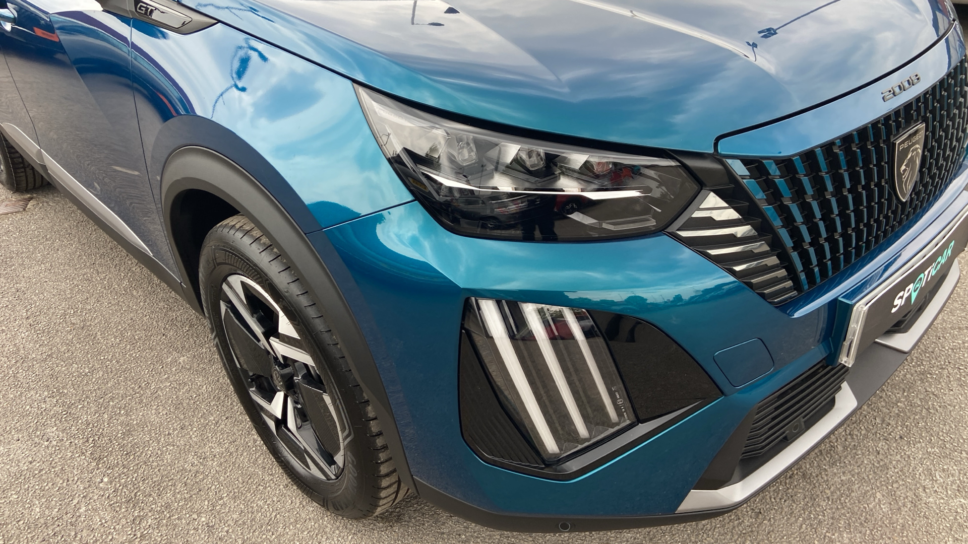 car image