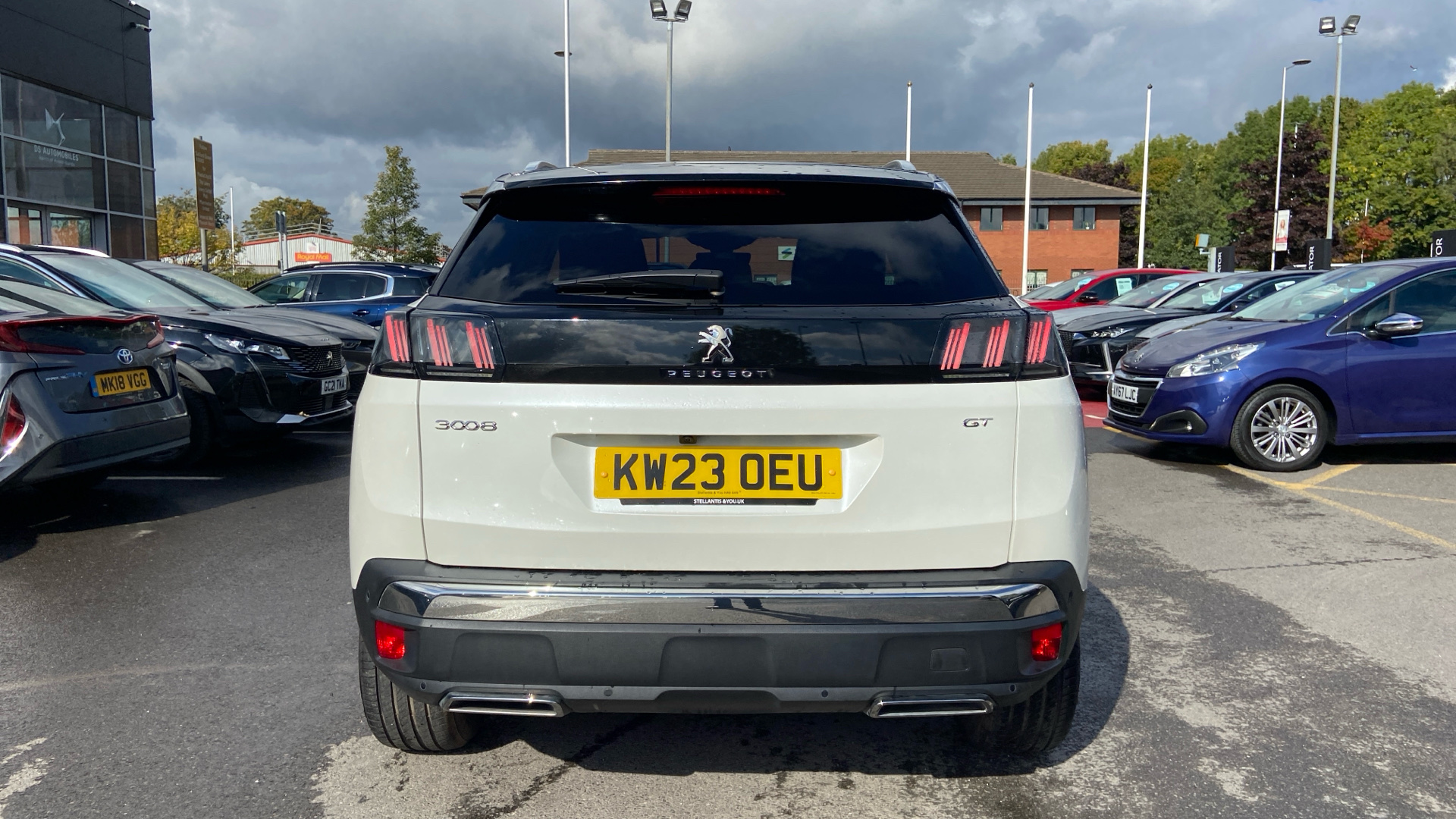 car image