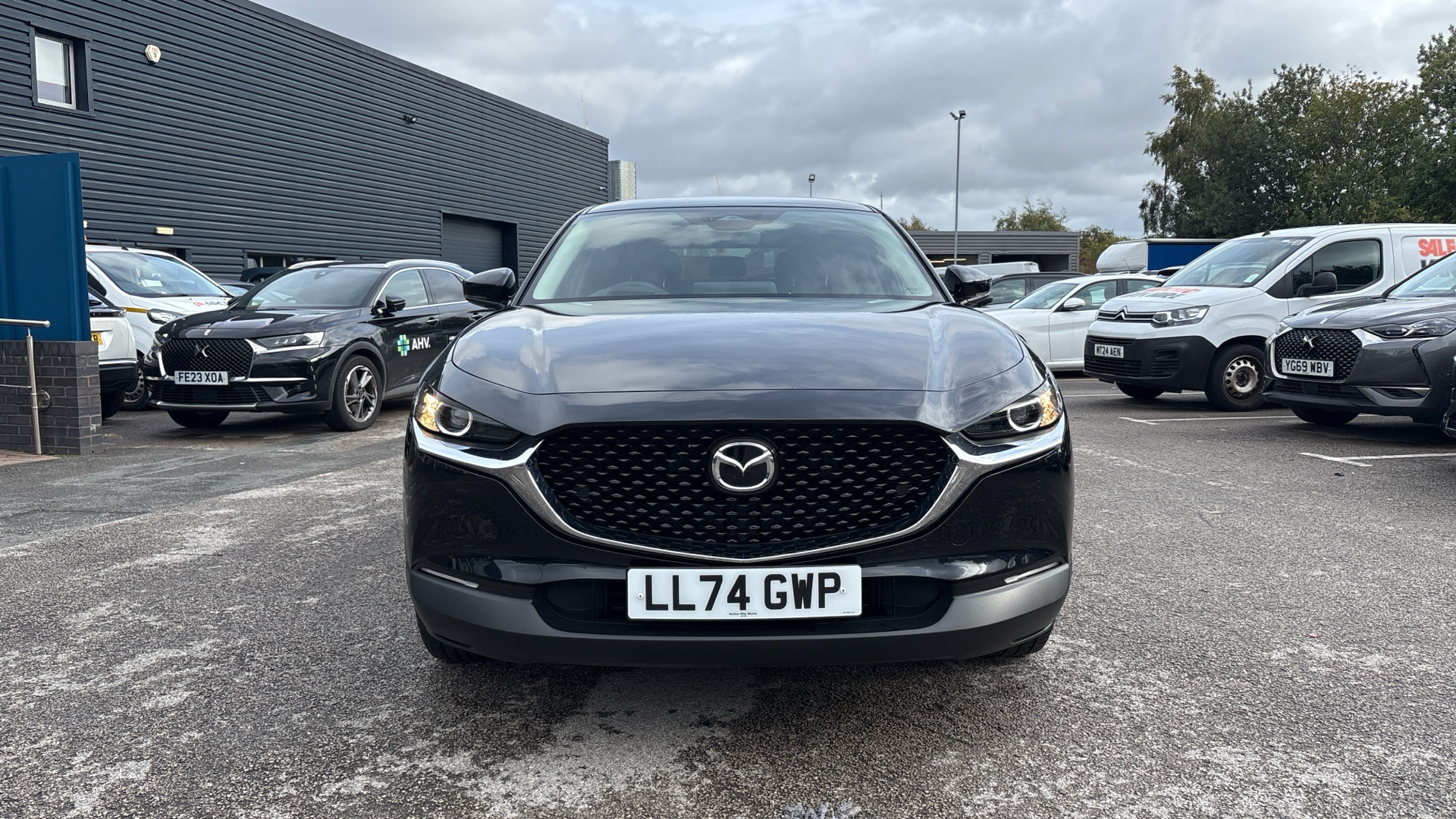 car image