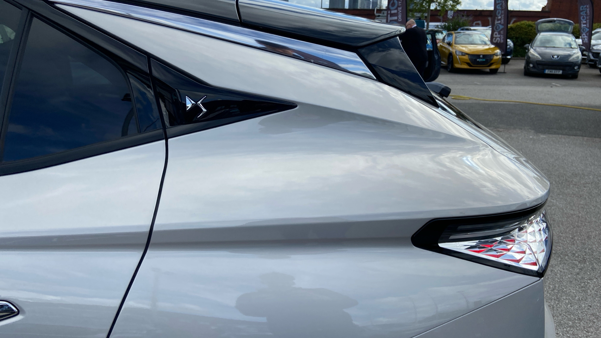 car image