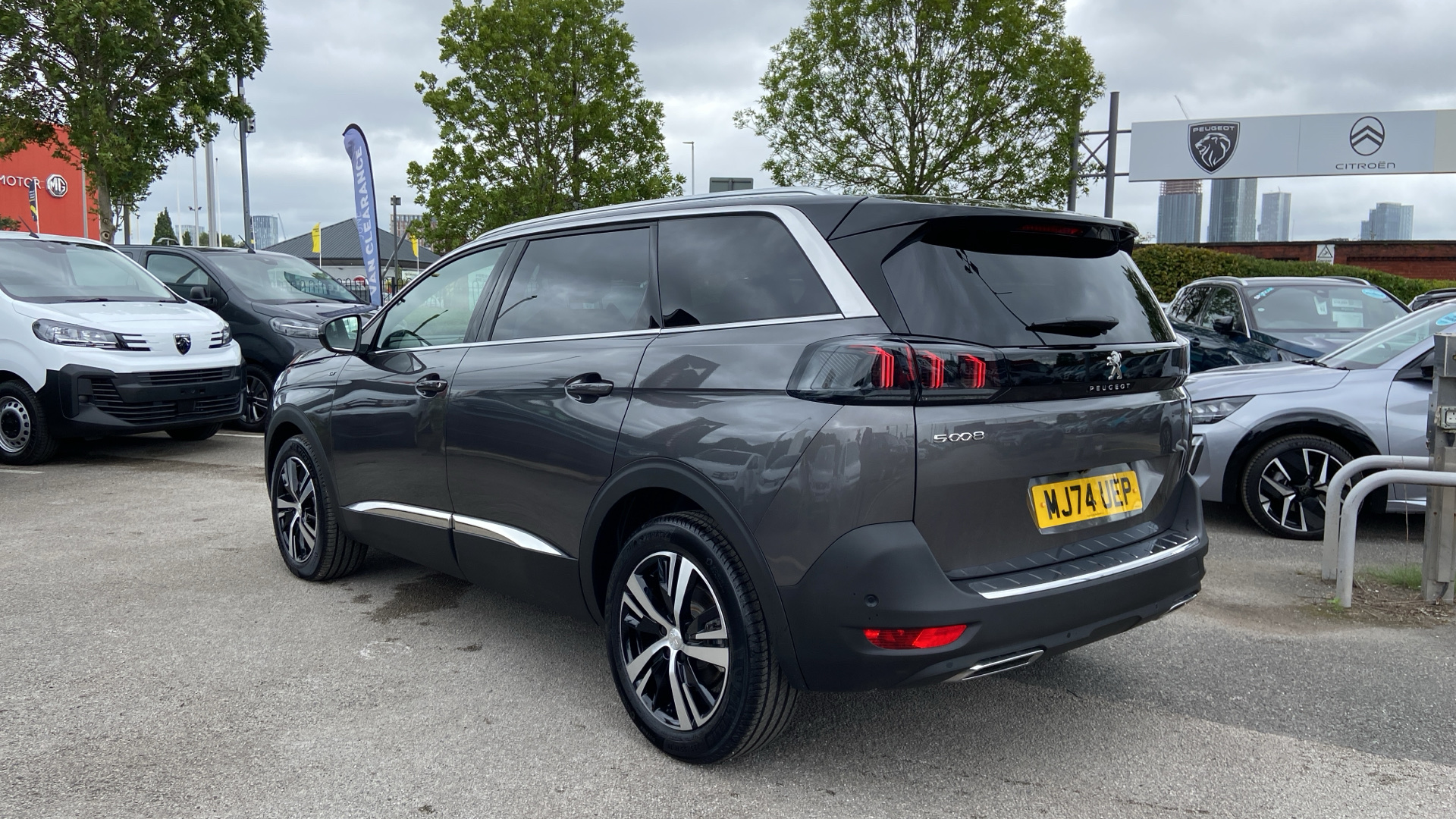 car image