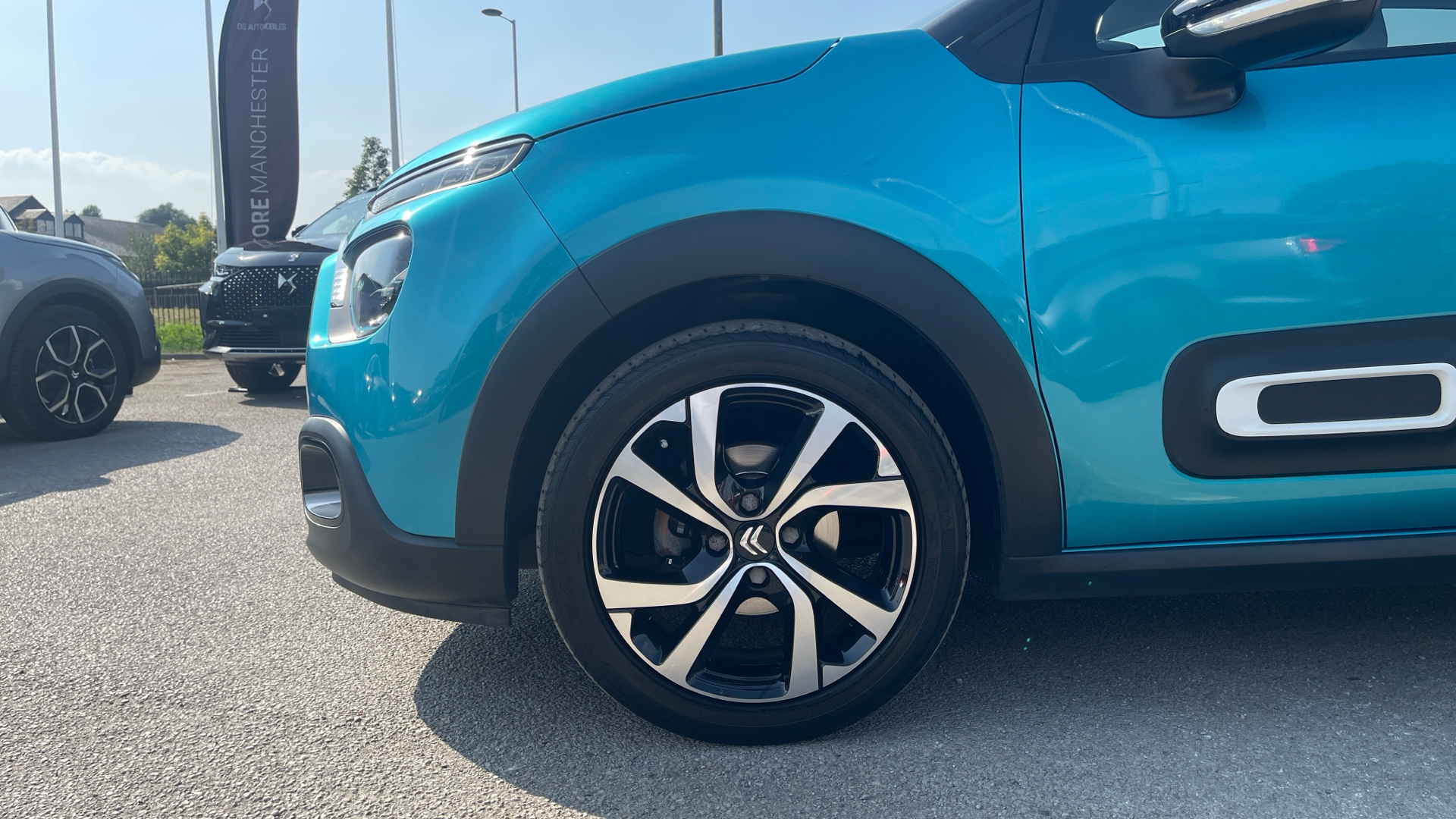 car image
