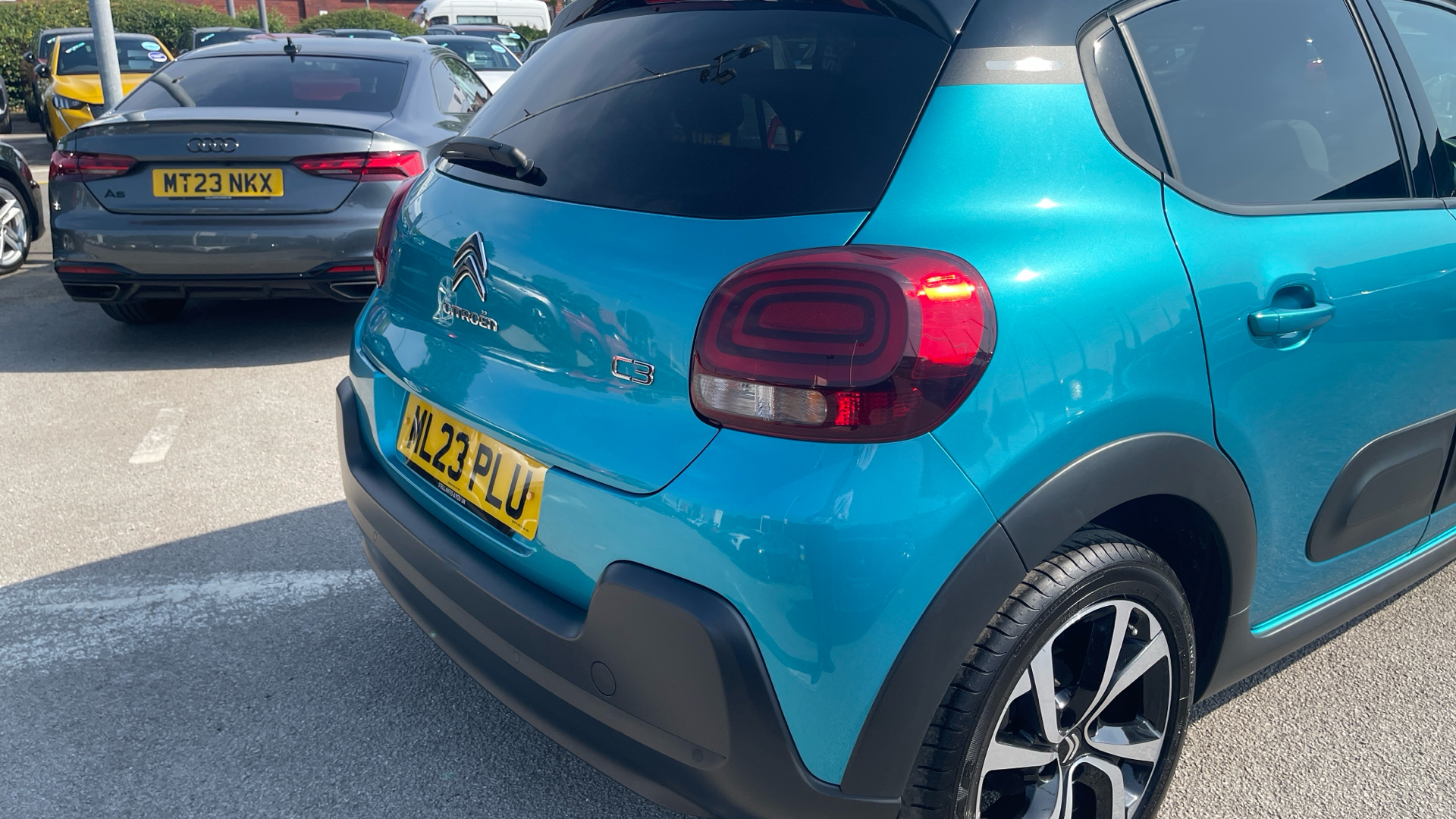 car image