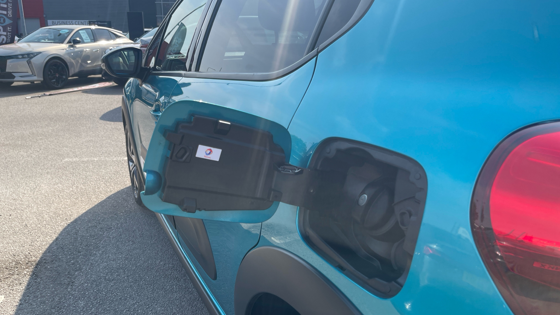 car image