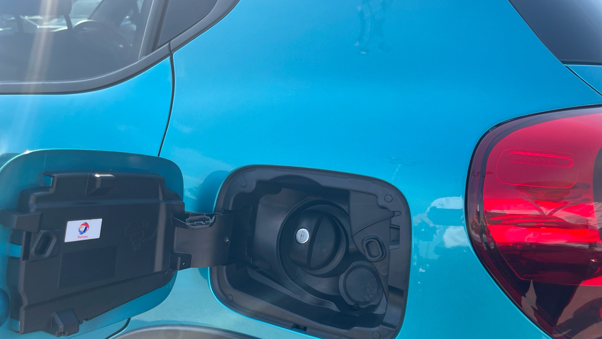 car image