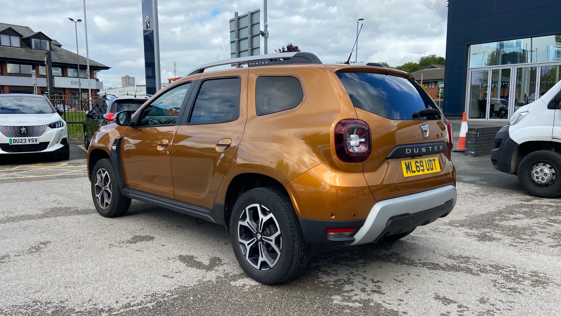 car image