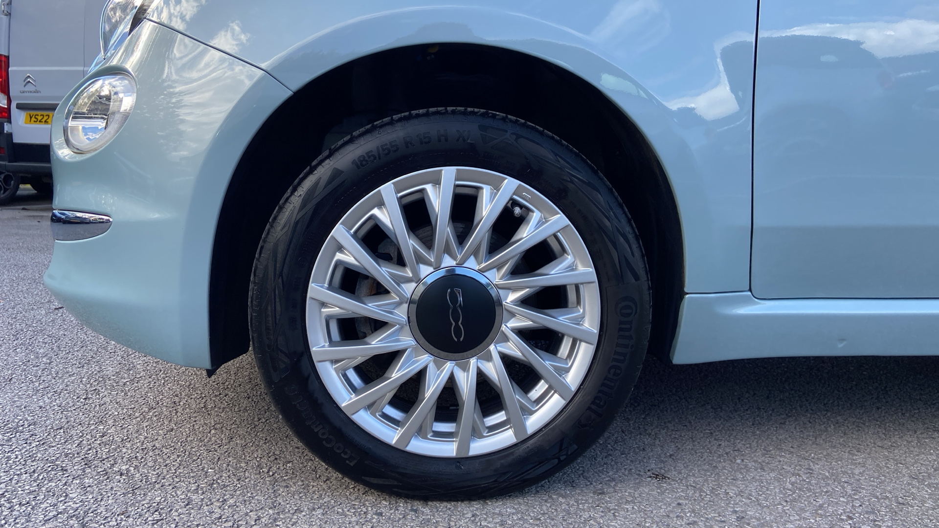 car image