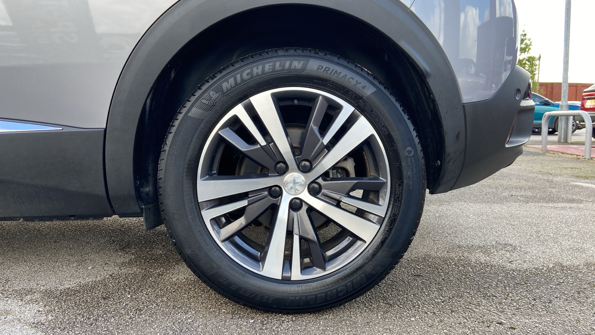car image