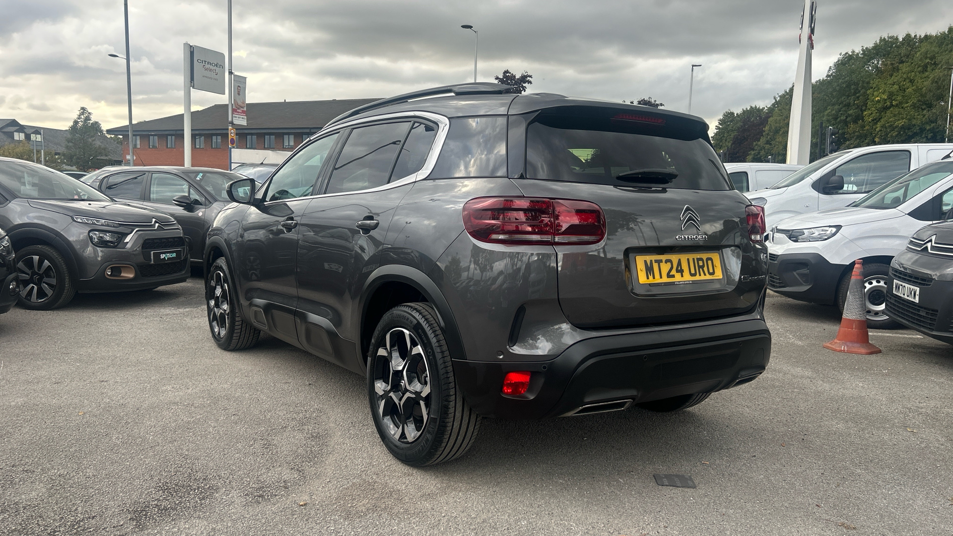 car image