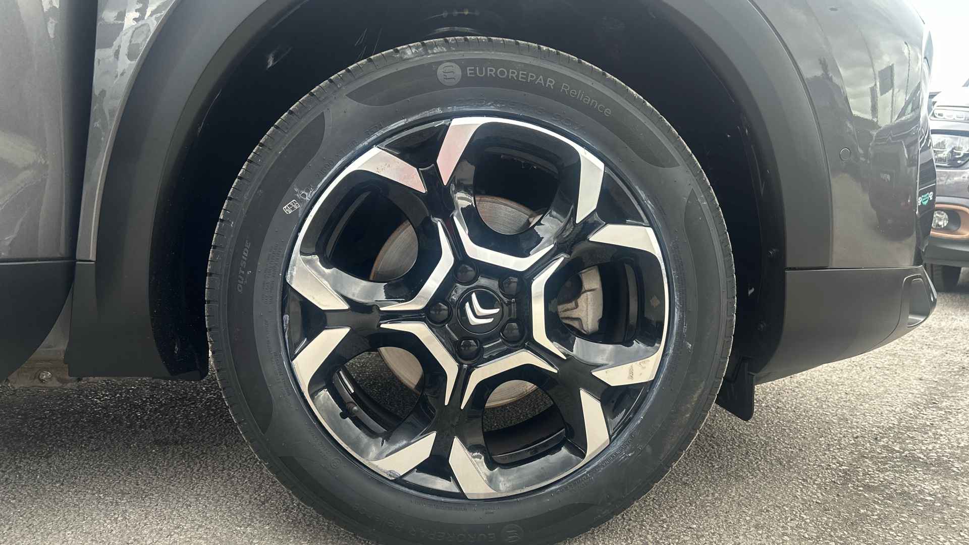 car image