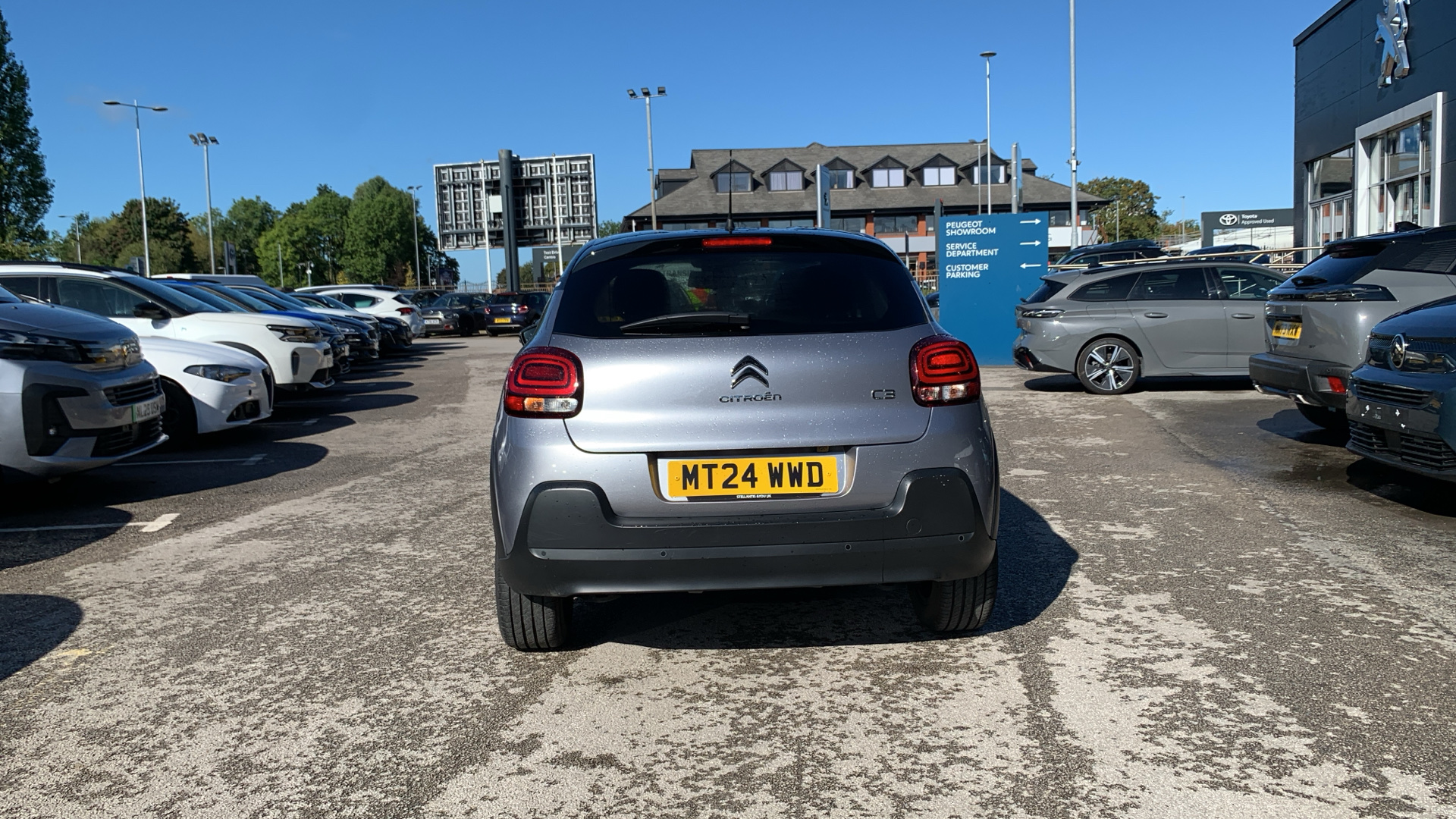 car image