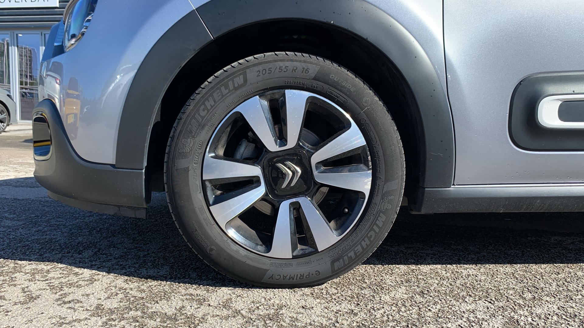 car image