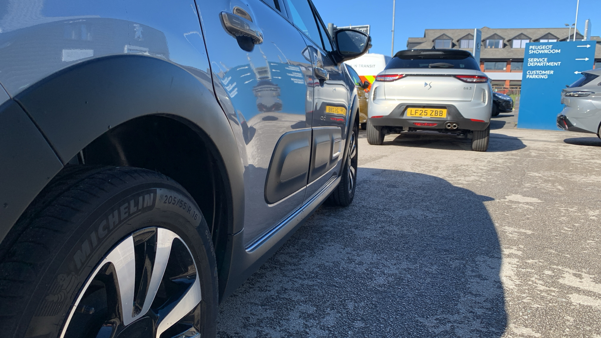 car image