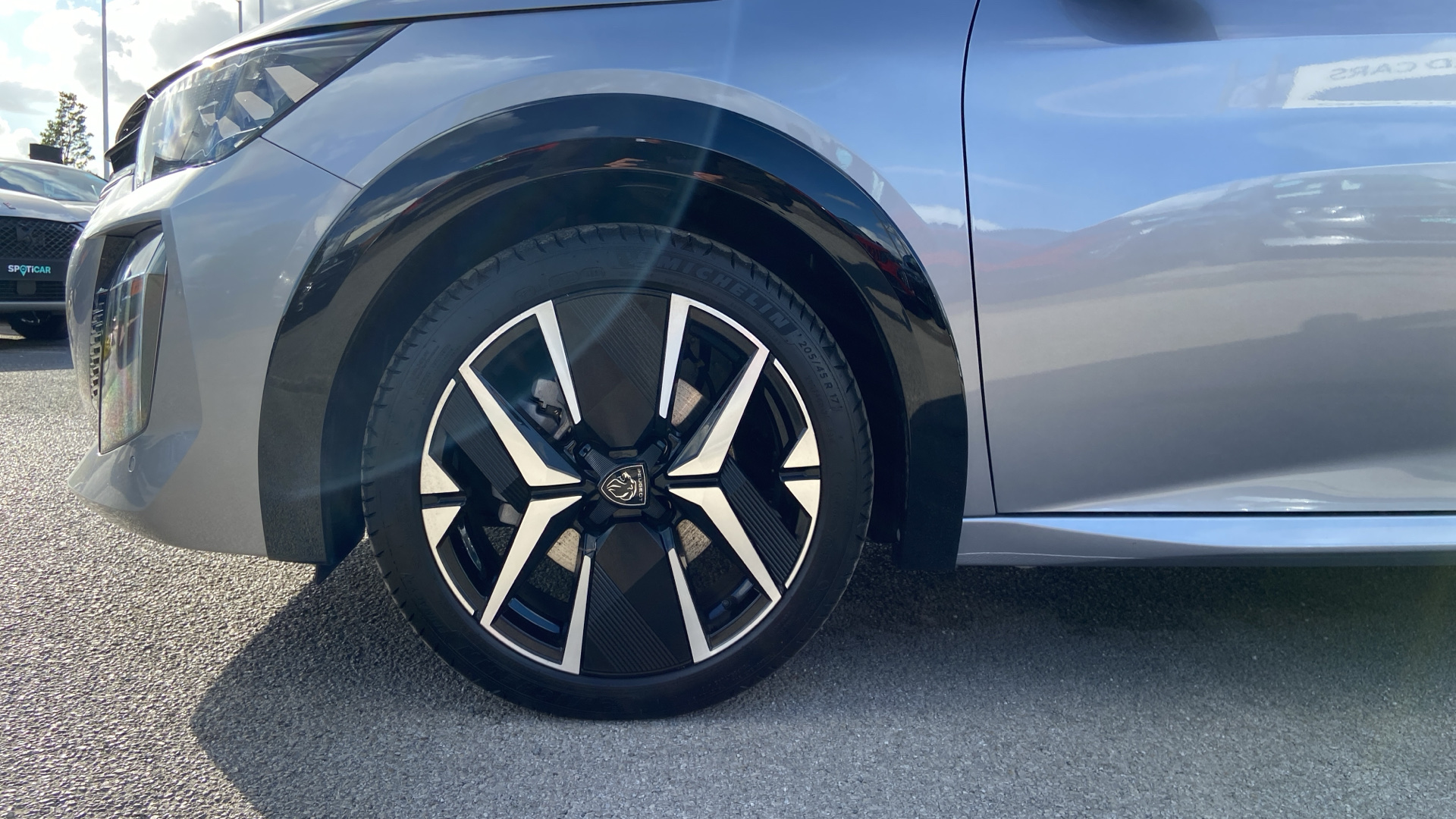 car image