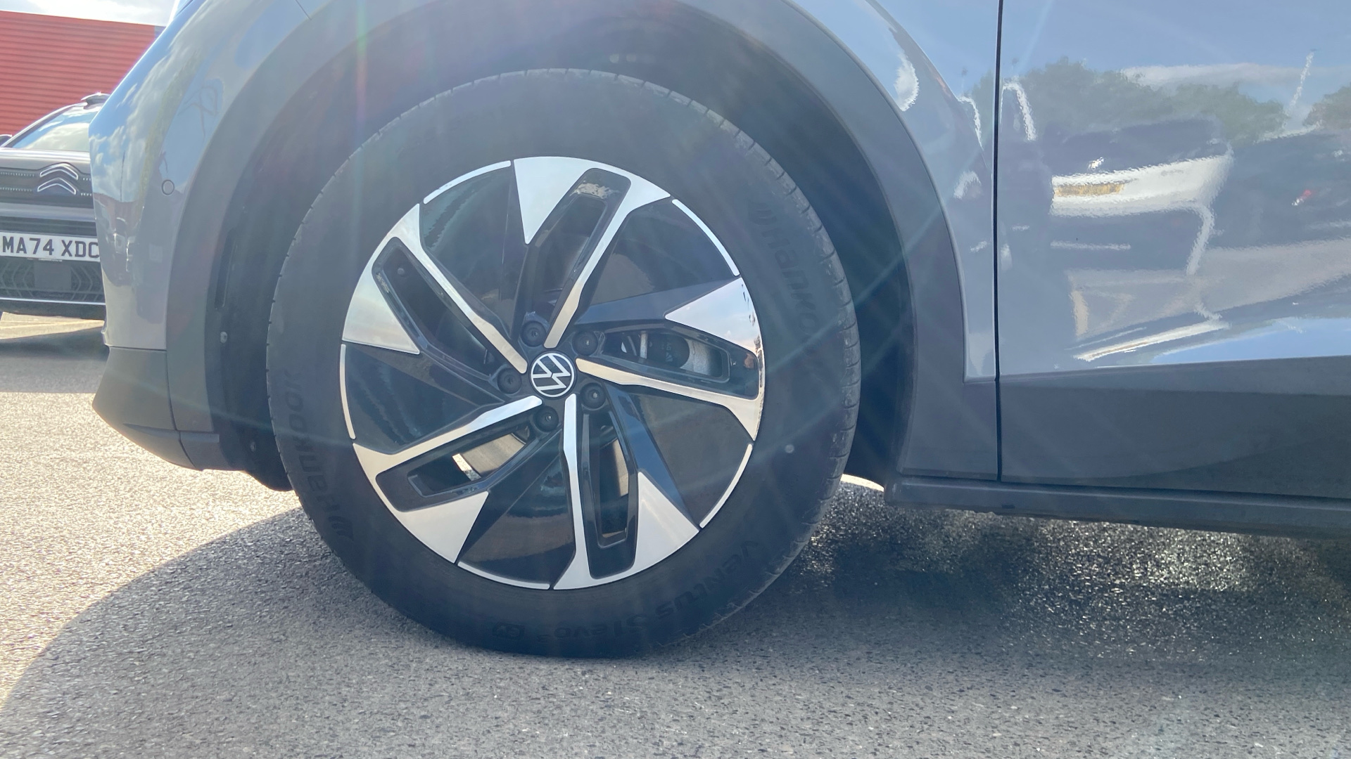 car image