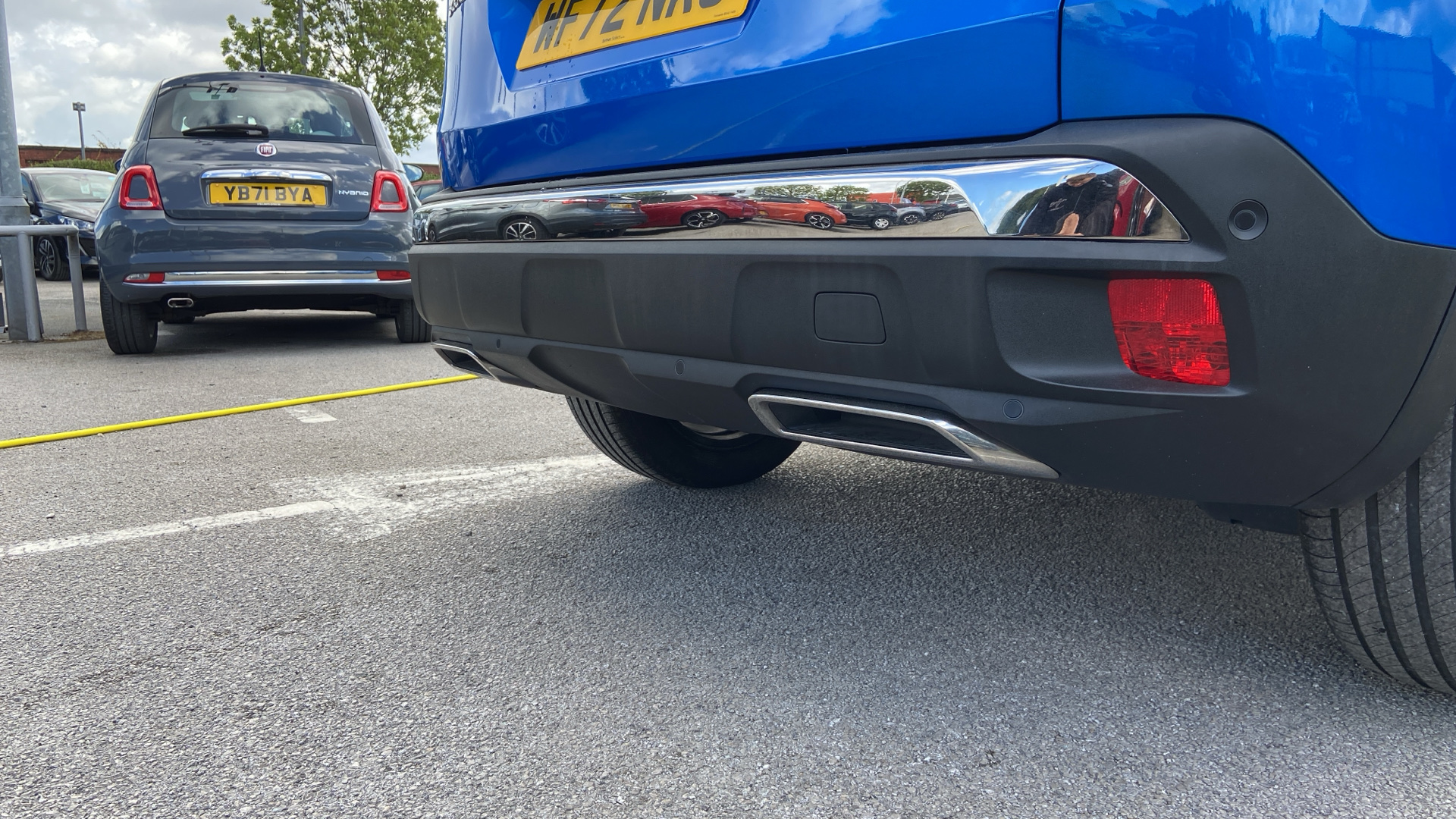 car image