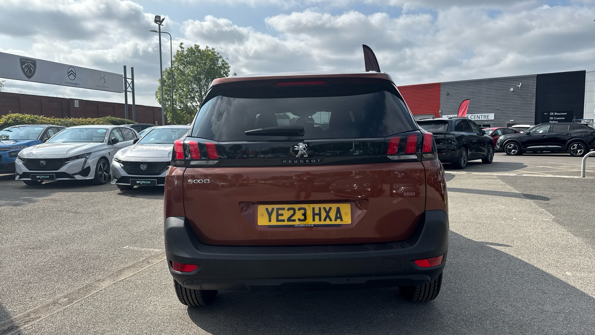 car image