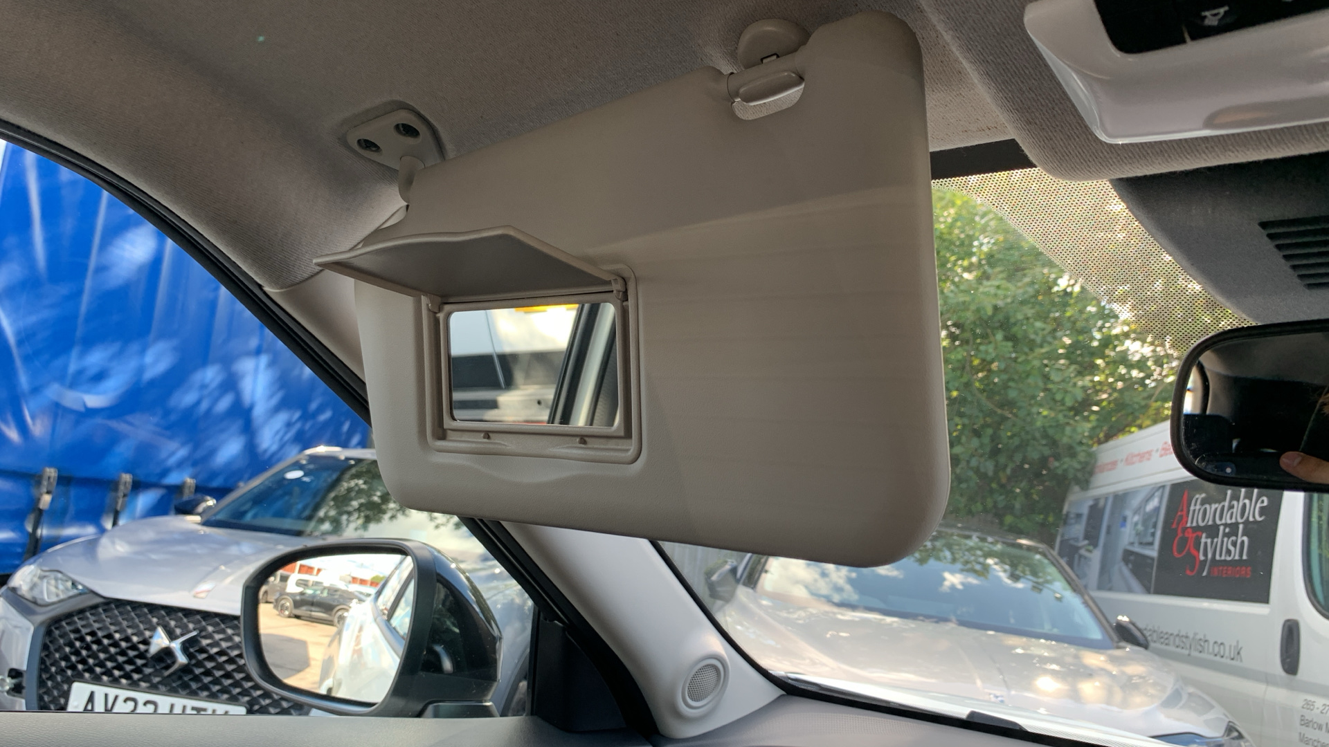 car image
