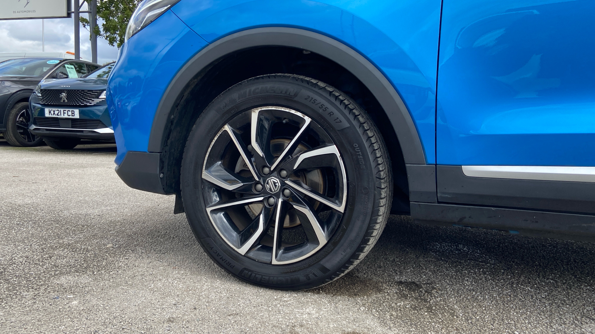 car image