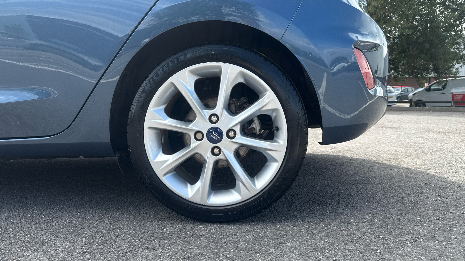 car image