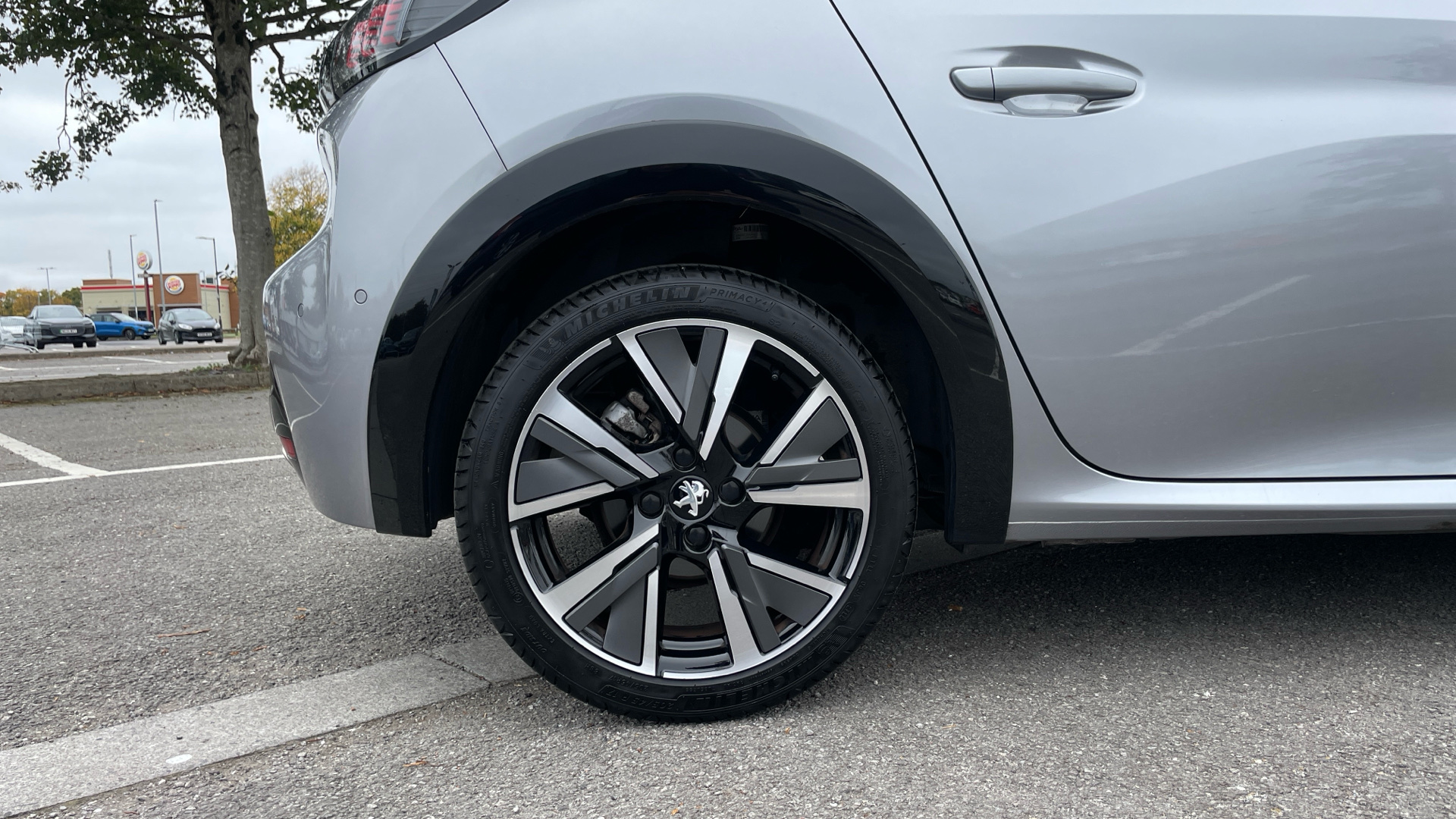 car image