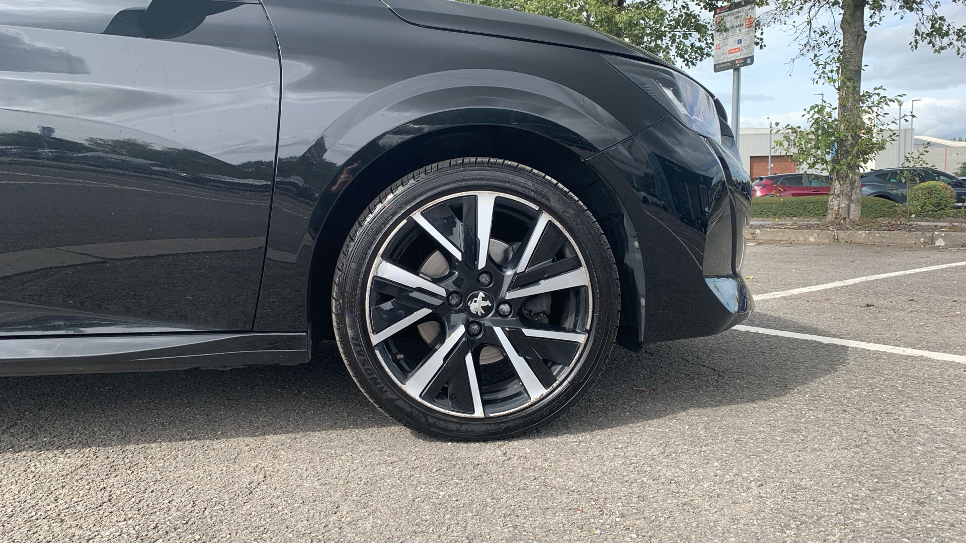 car image