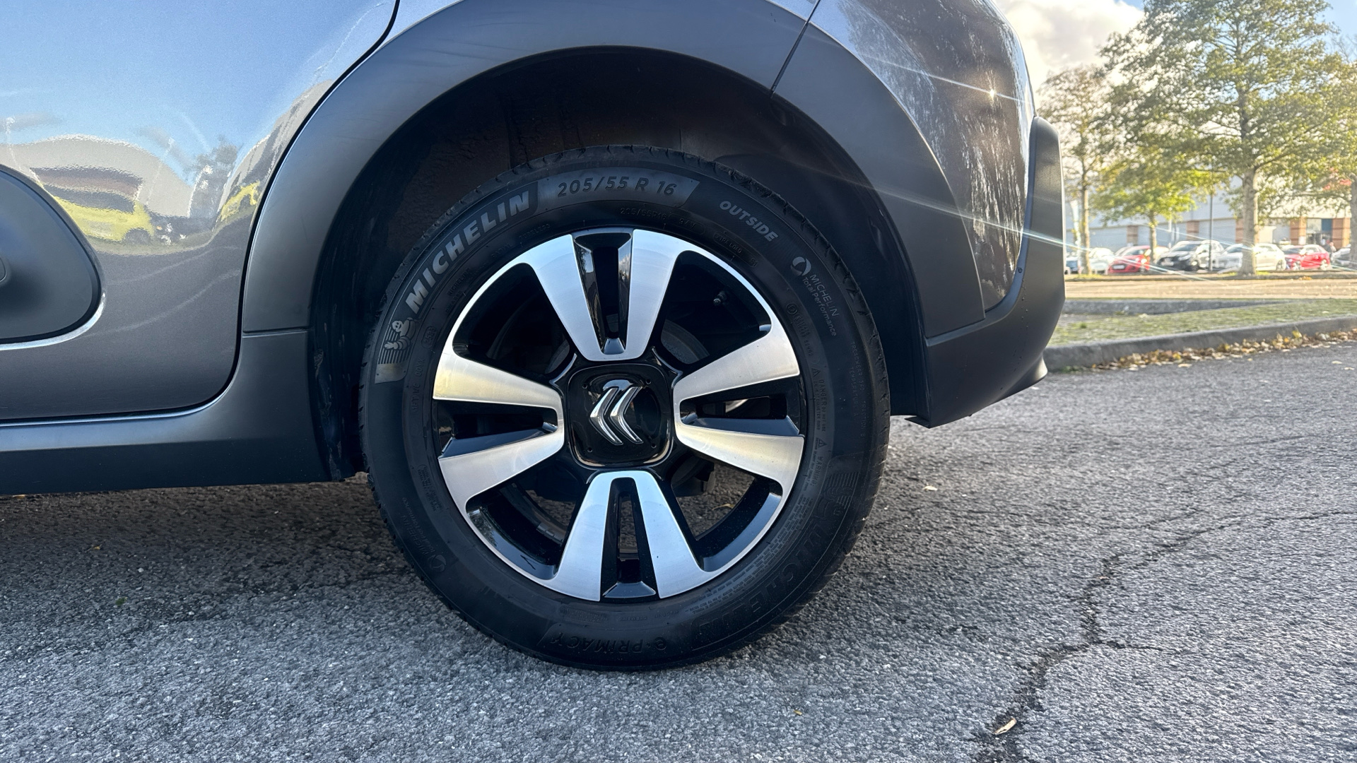 car image