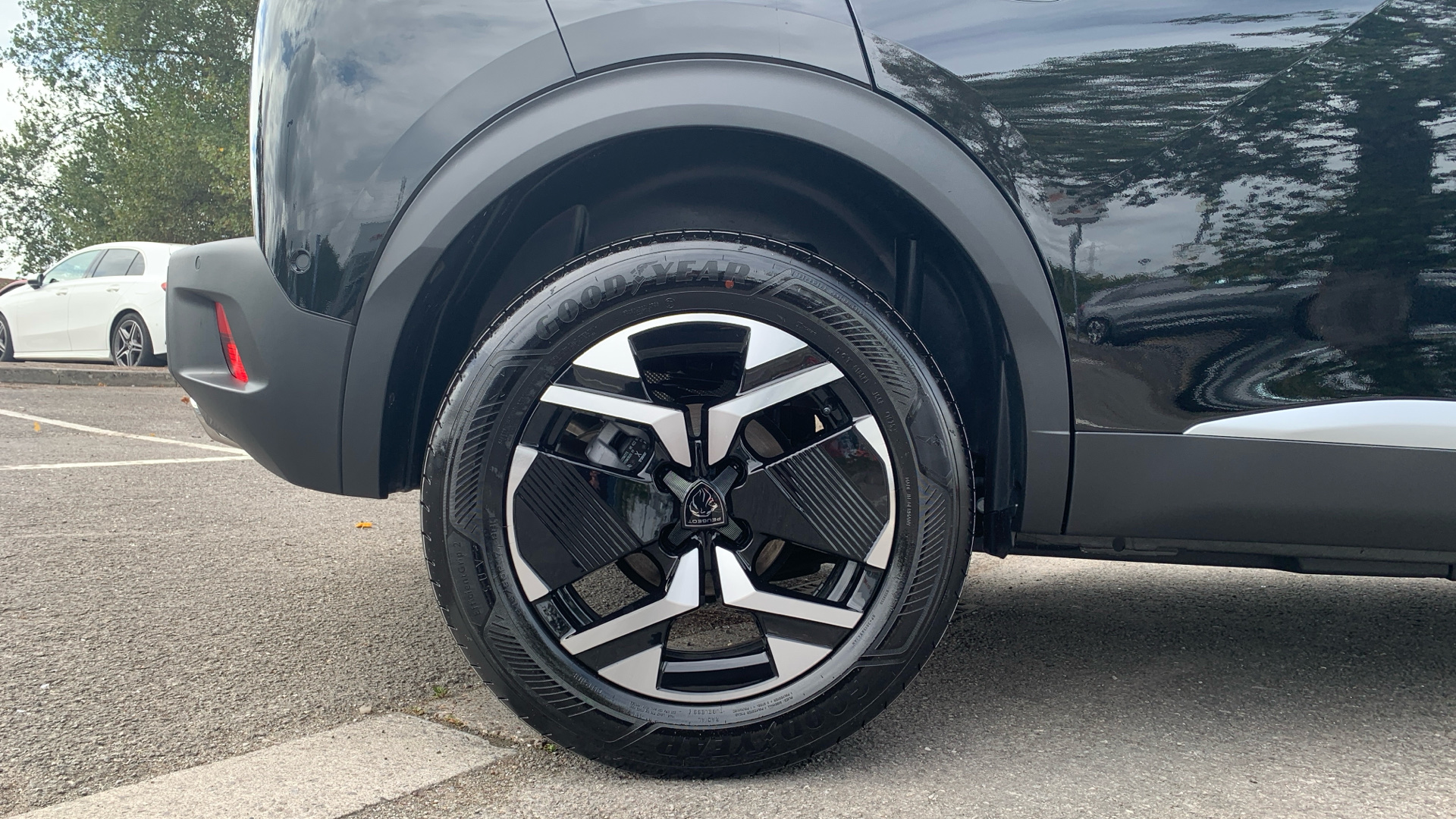 car image