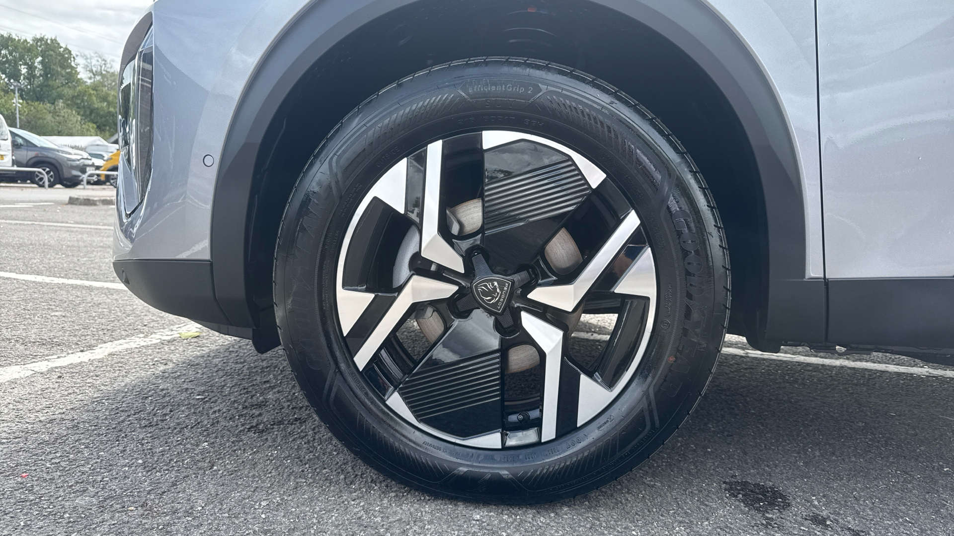 car image