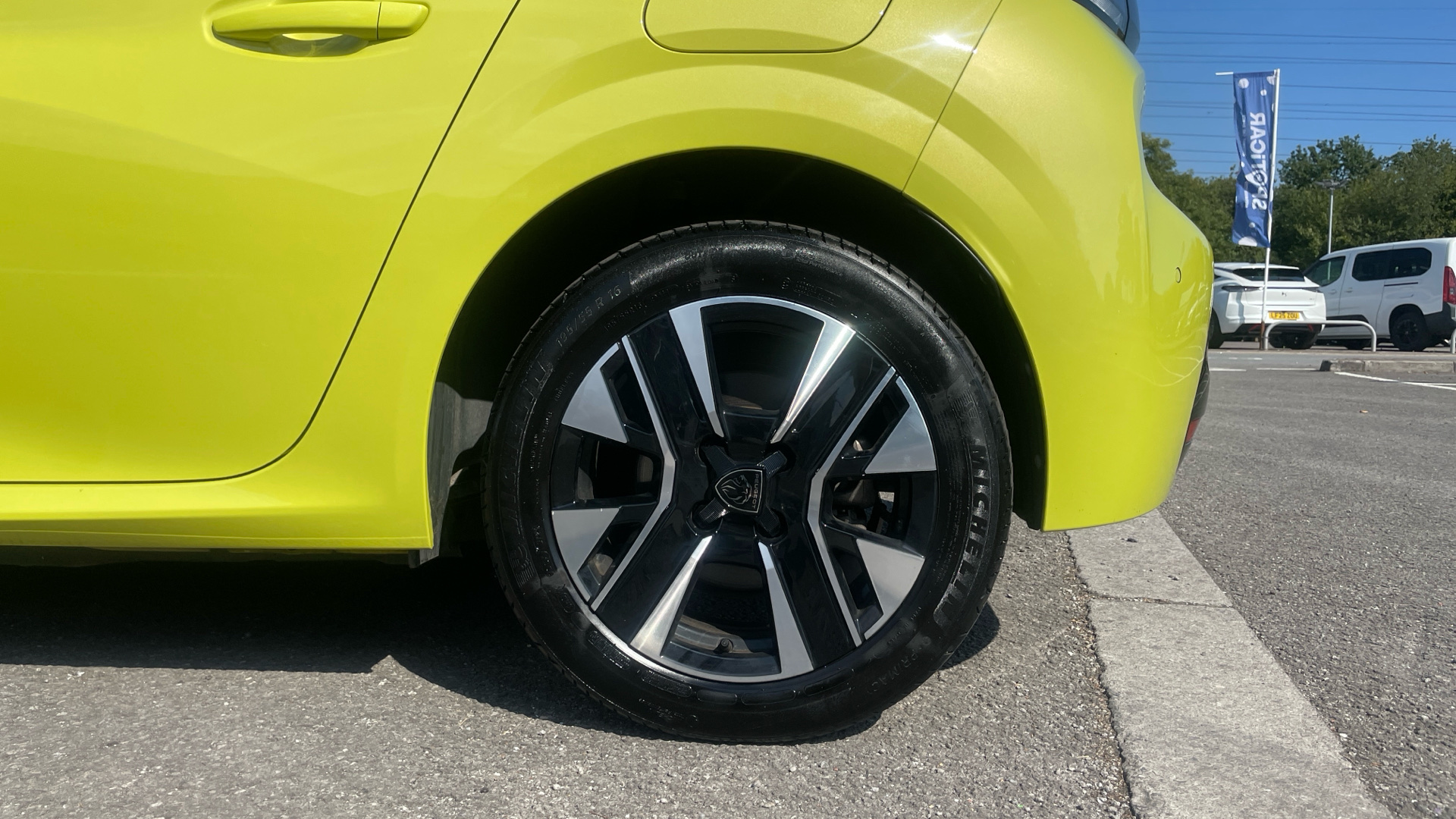 car image