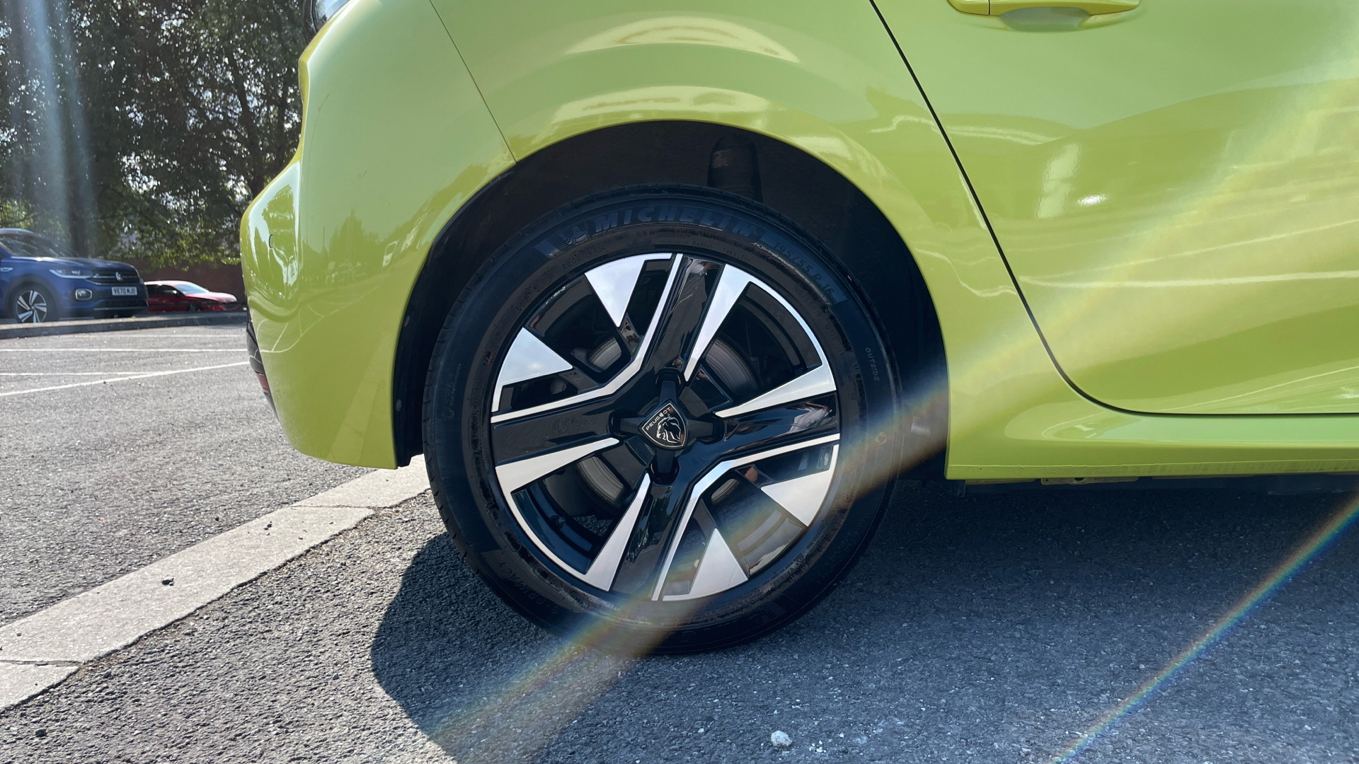 car image
