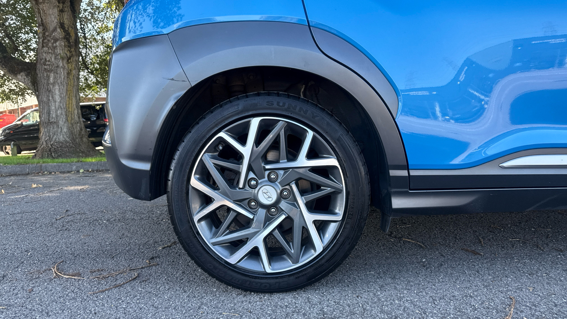 car image