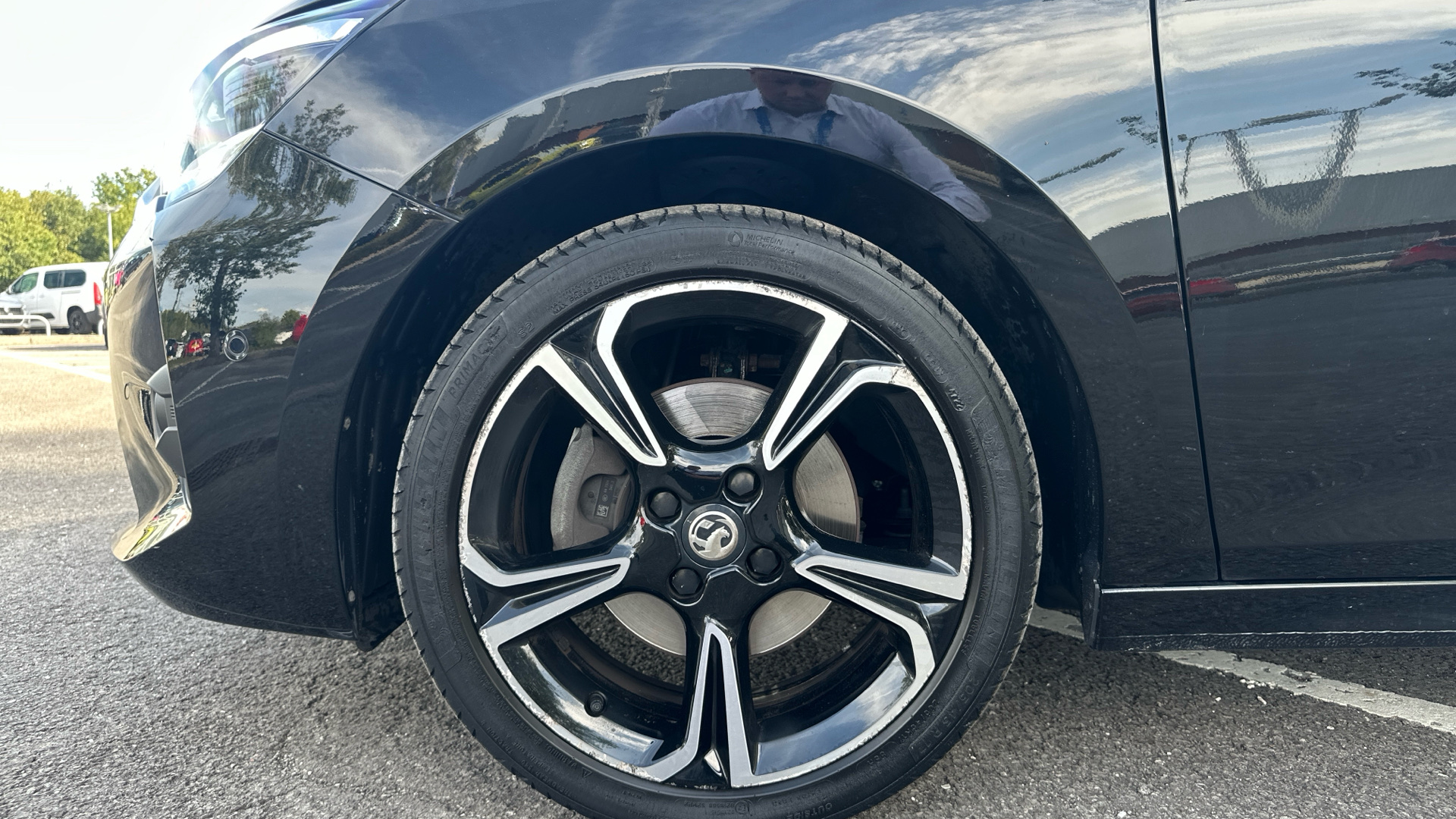 car image