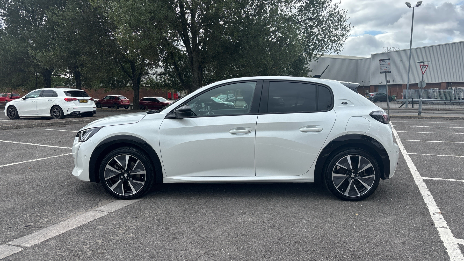 car image