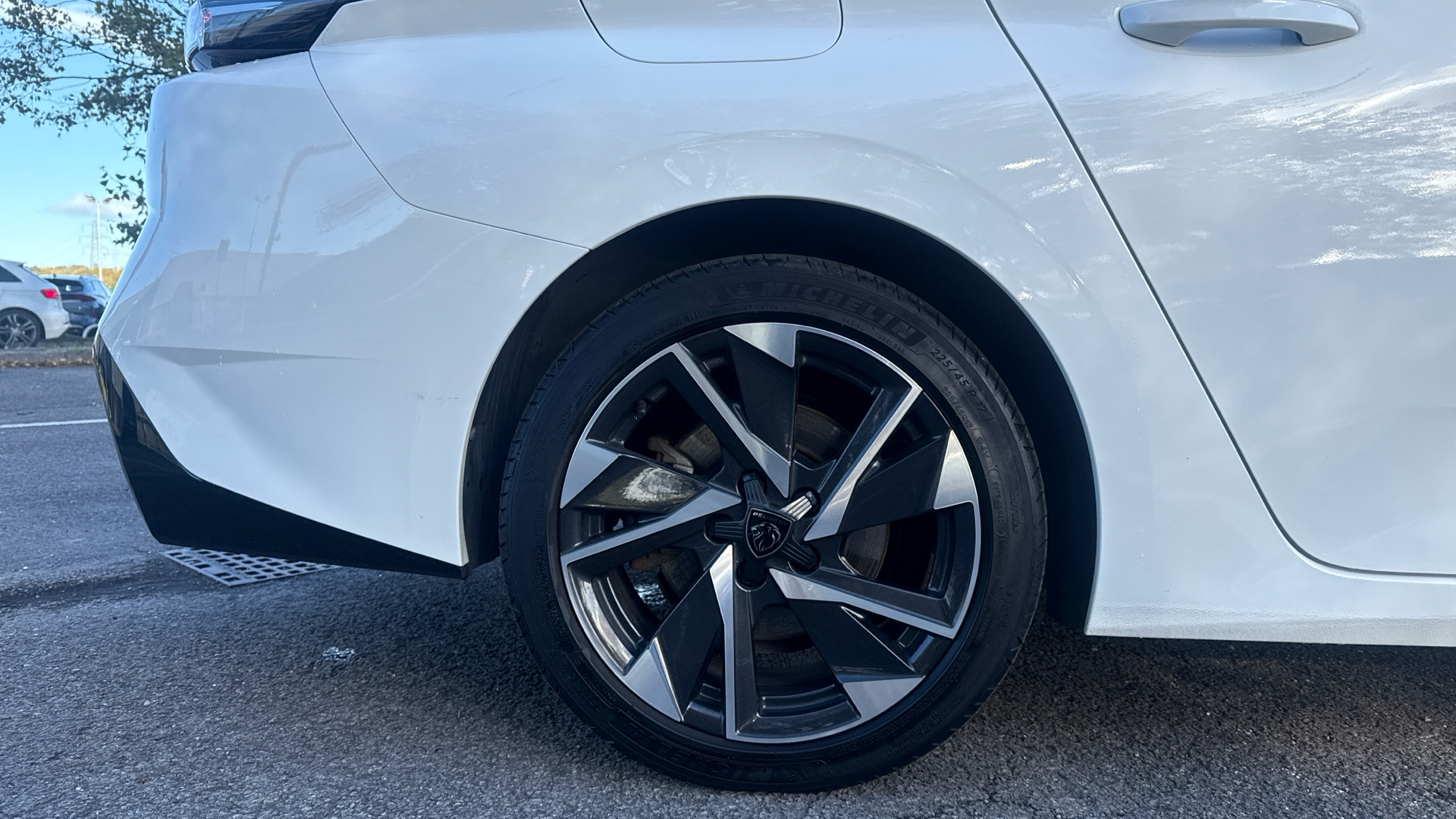 car image