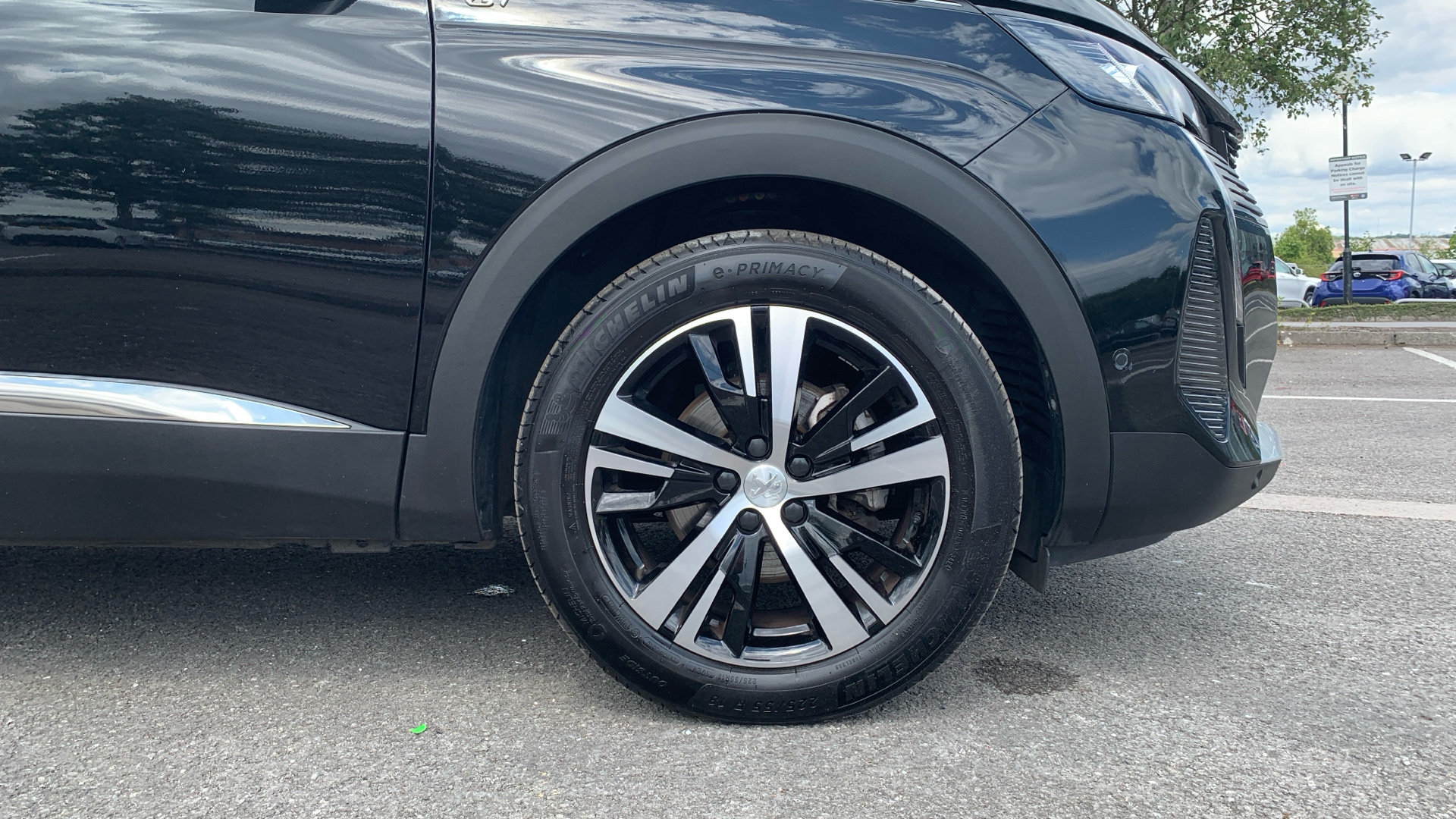 car image