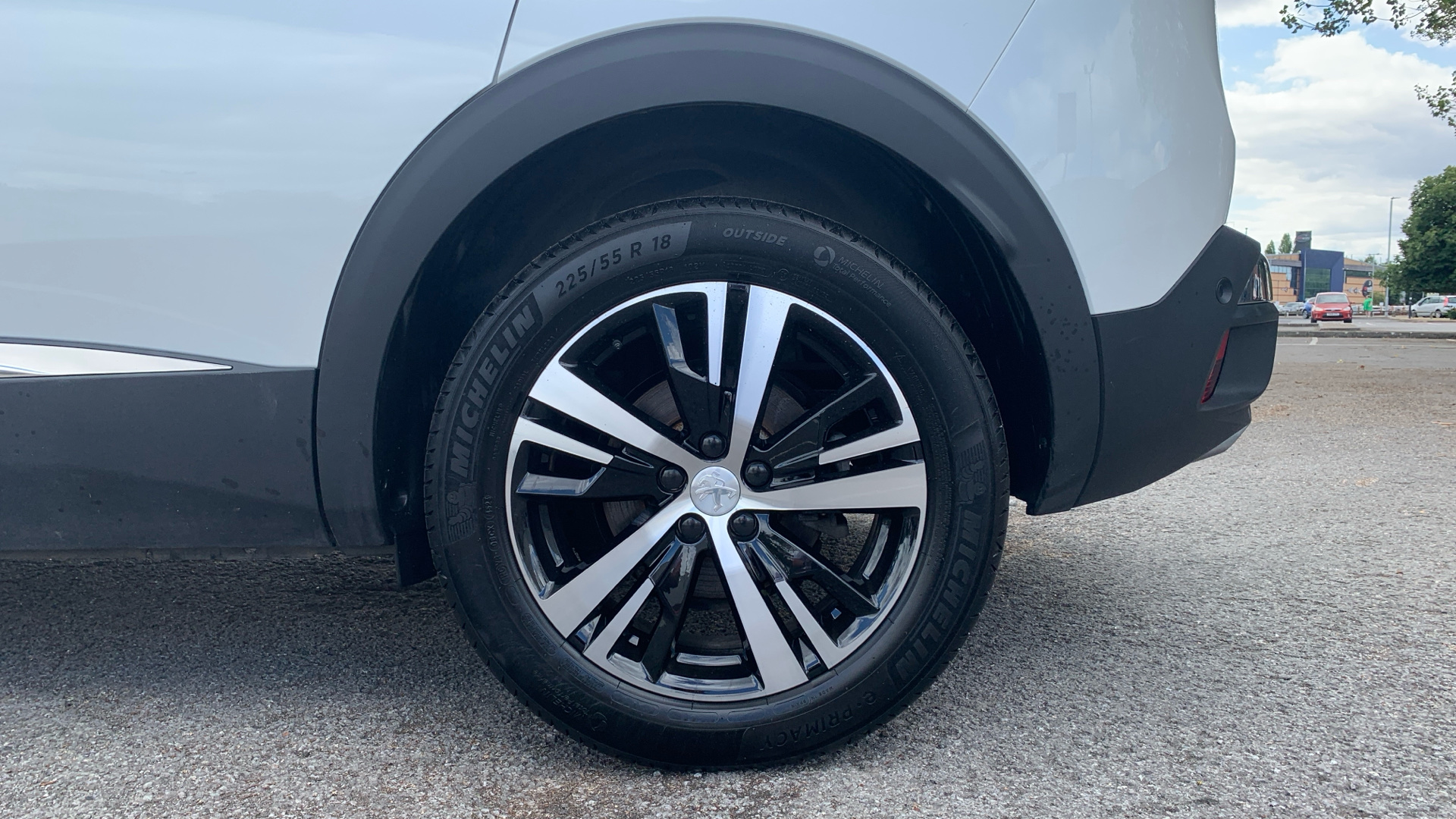 car image