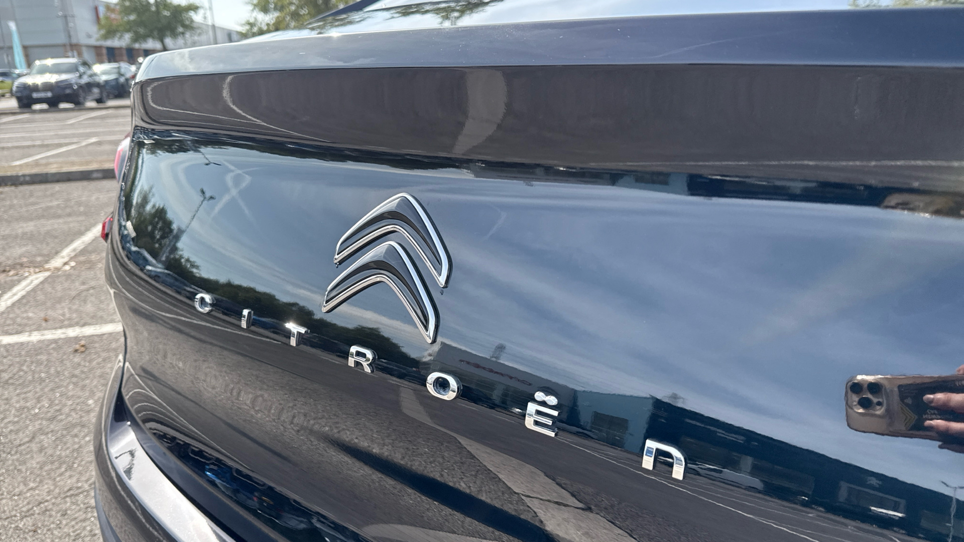 car image