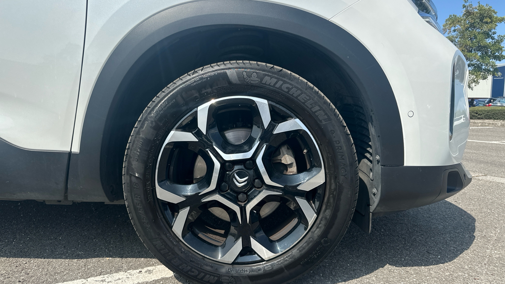 car image