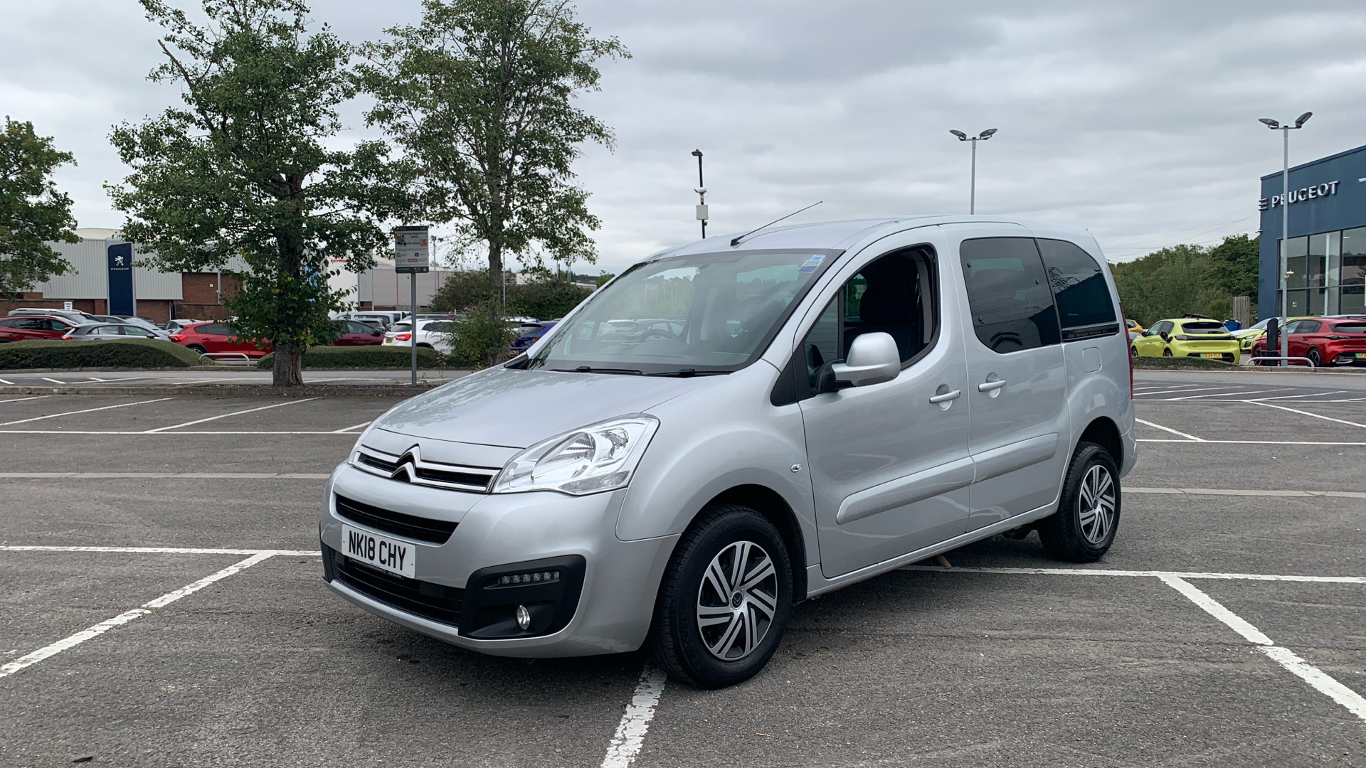 car image