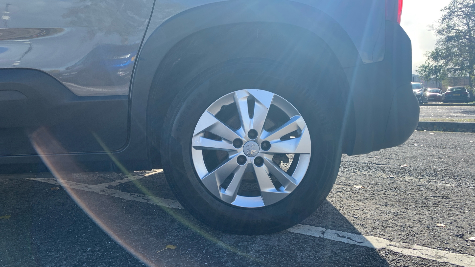 car image