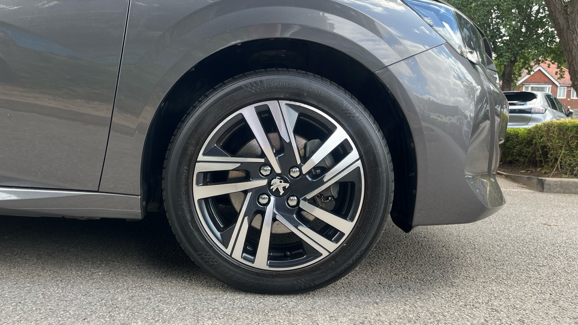 car image