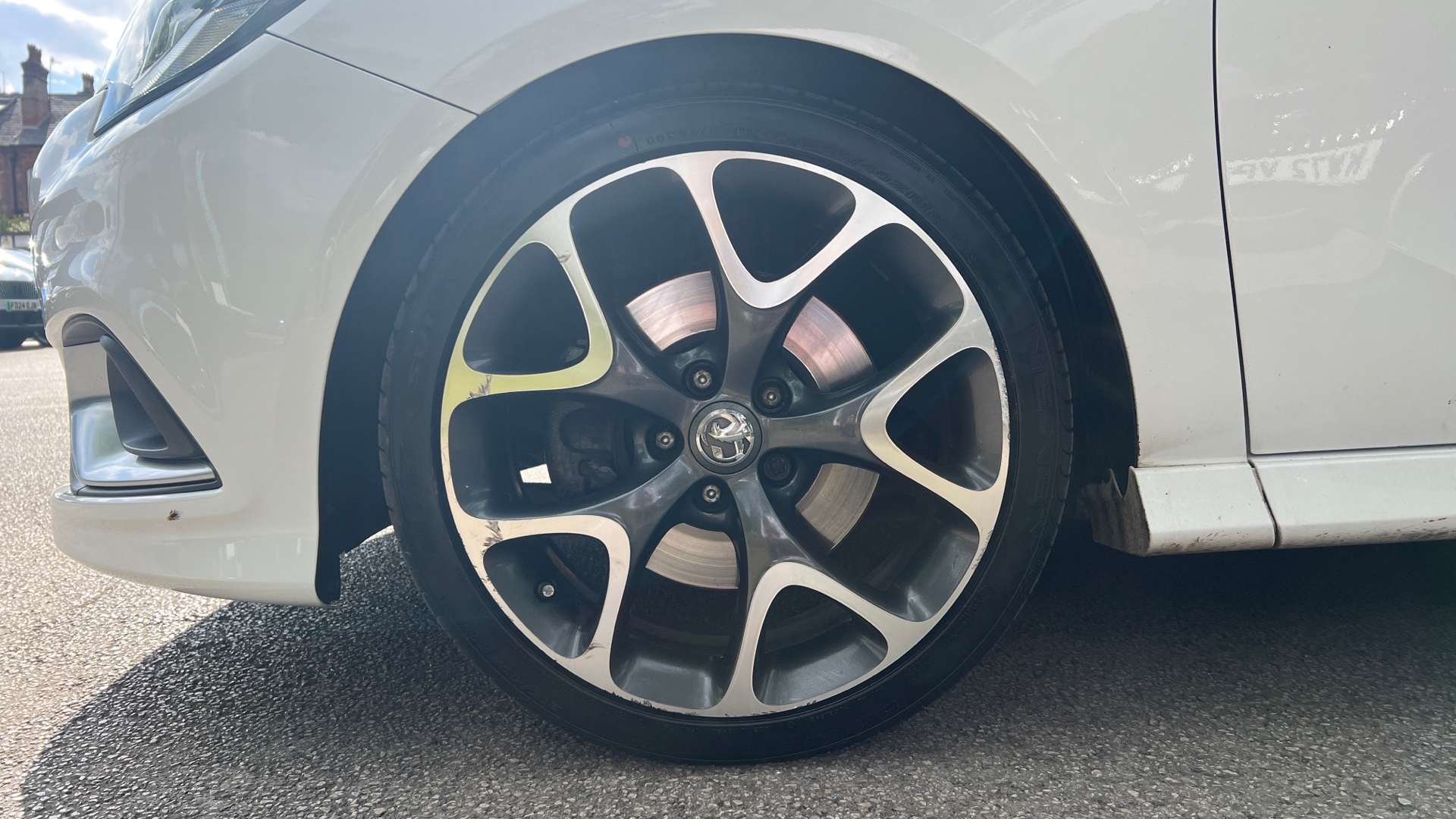 car image