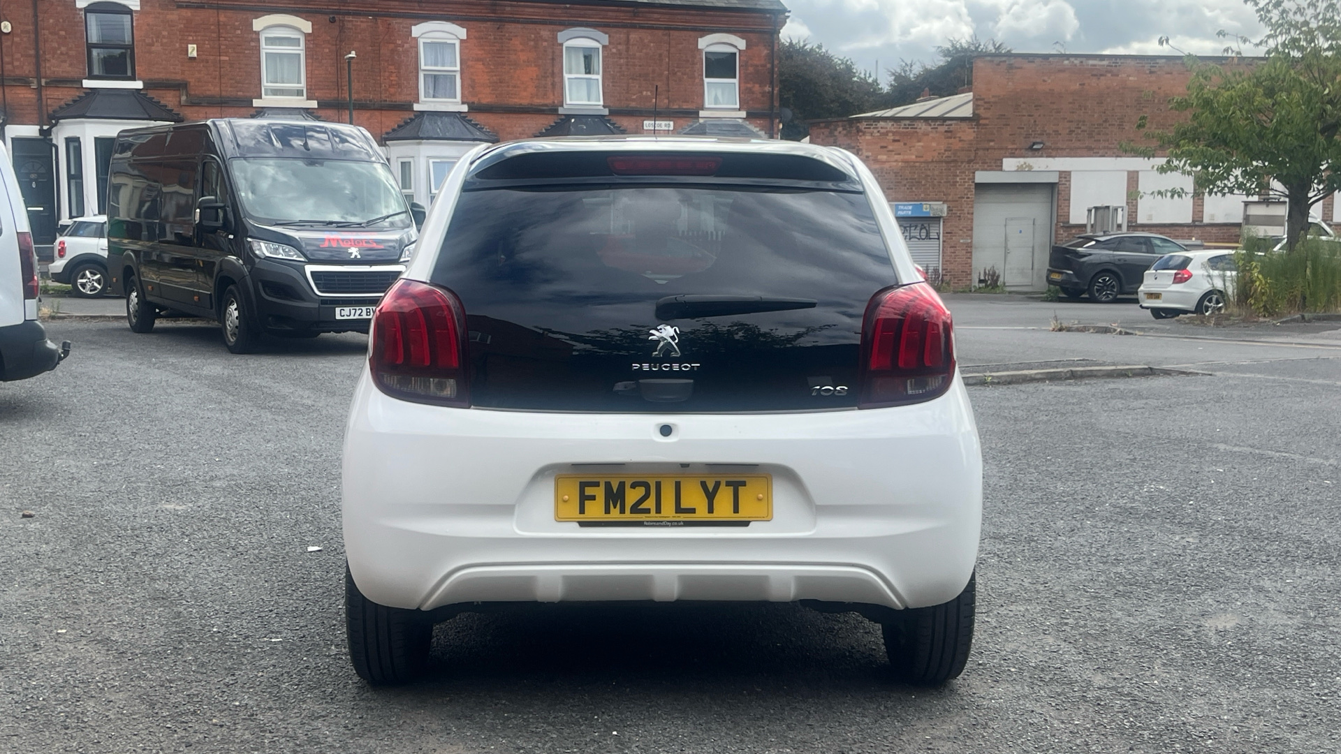 car image