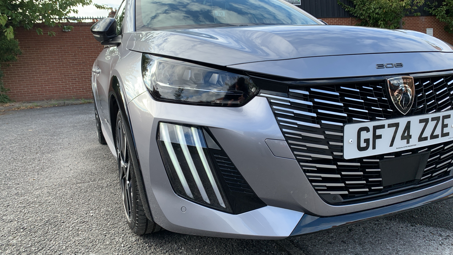car image